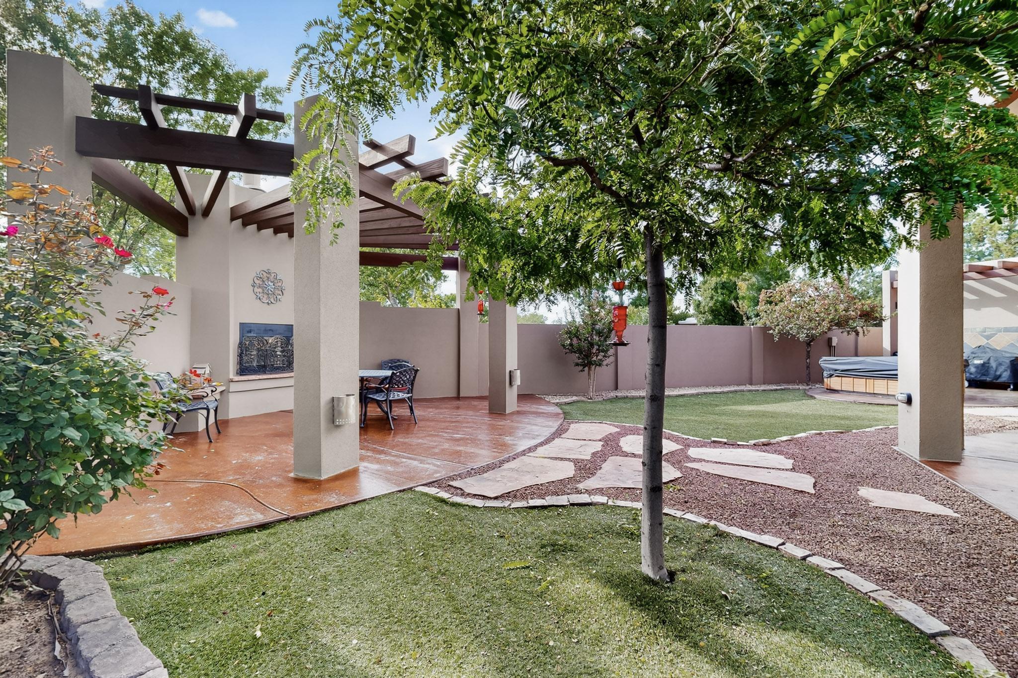 409 CILANTRO Lane NW