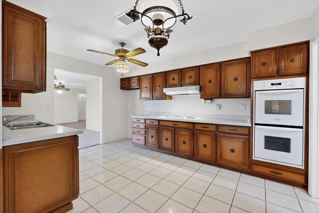 3041 Casa Del Norte Drive NE