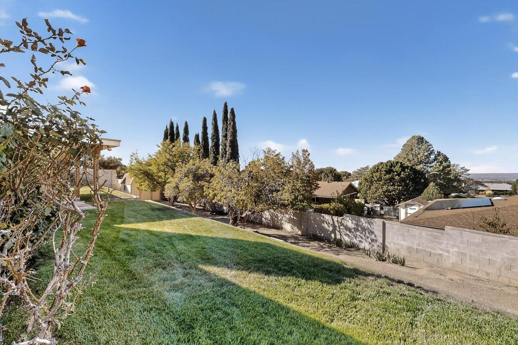 3041 Casa Del Norte Drive NE