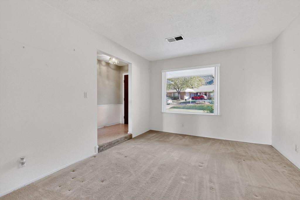 3041 Casa Del Norte Drive NE