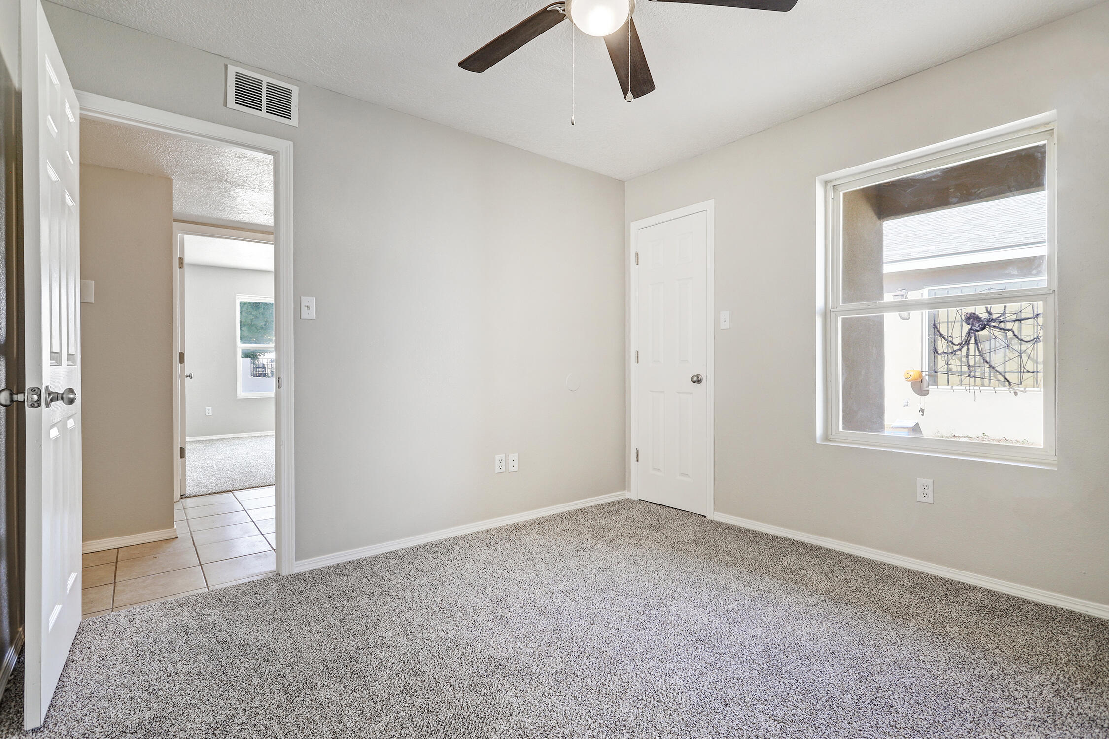 8615 Lone Prairie Avenue SW