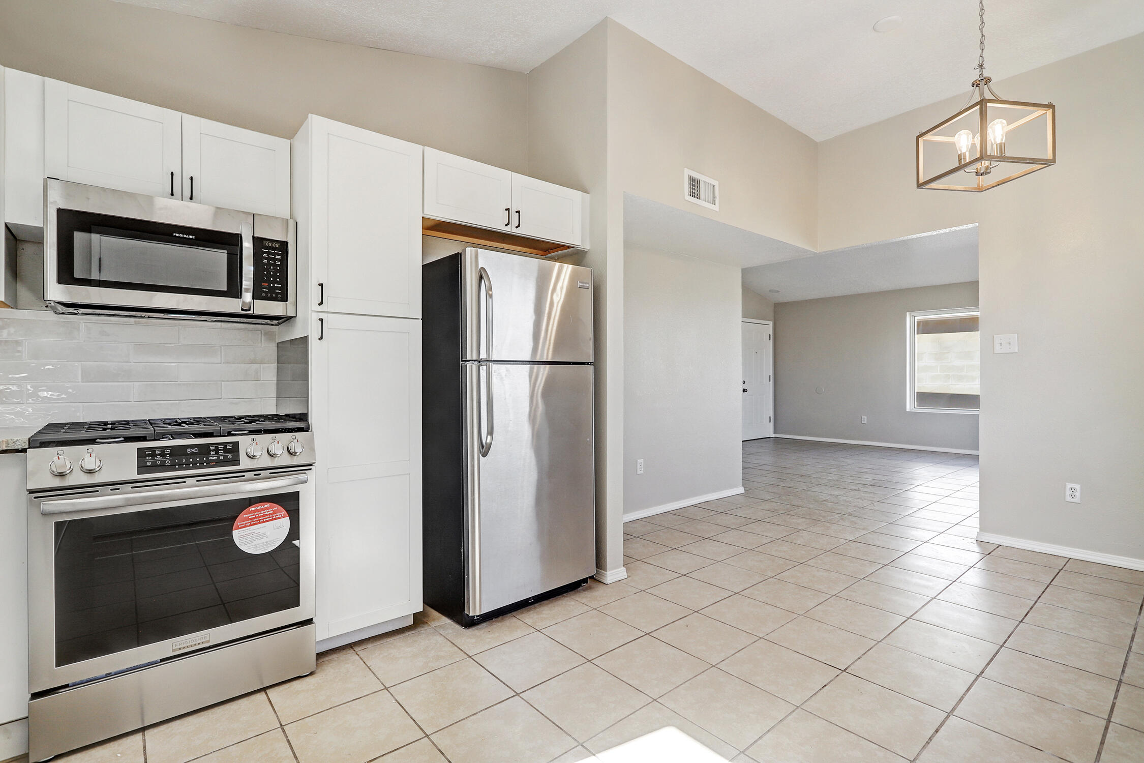 8615 Lone Prairie Avenue SW