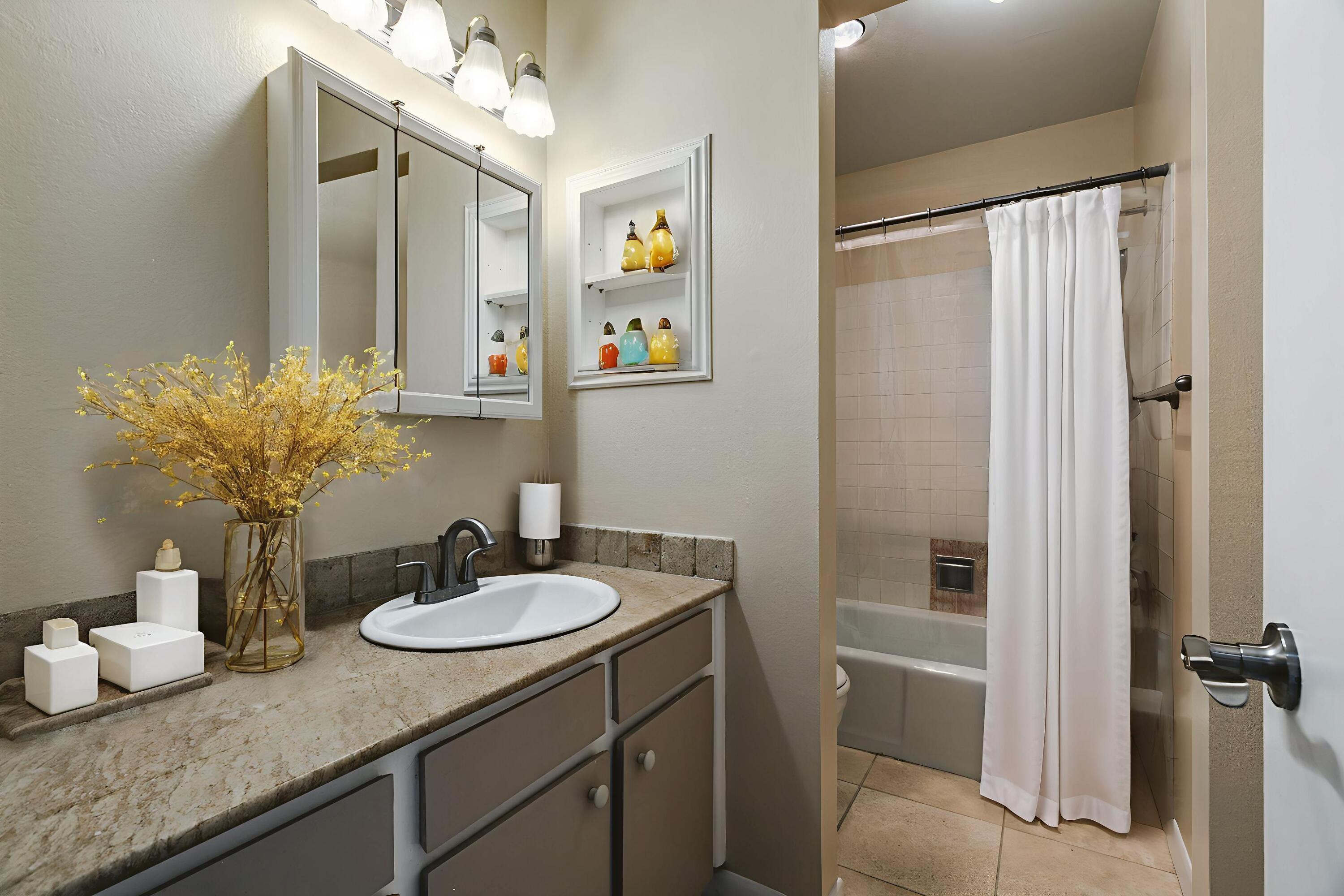 1601 Pennsylvania Street NE H-06