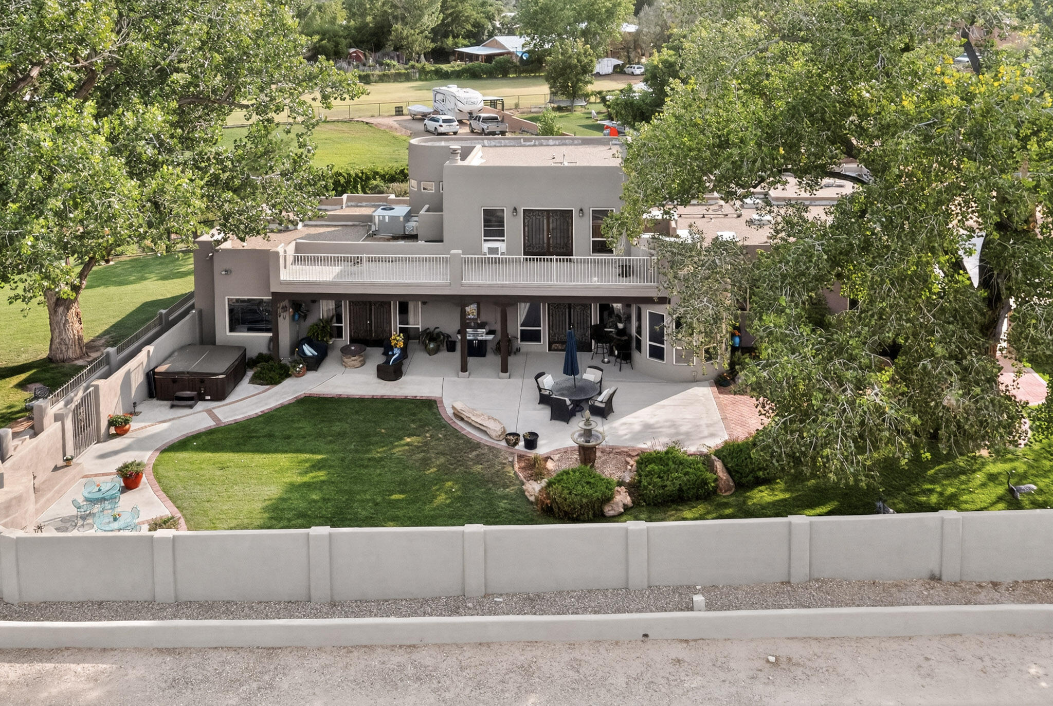 2609 Pajarito Meadows Road SW