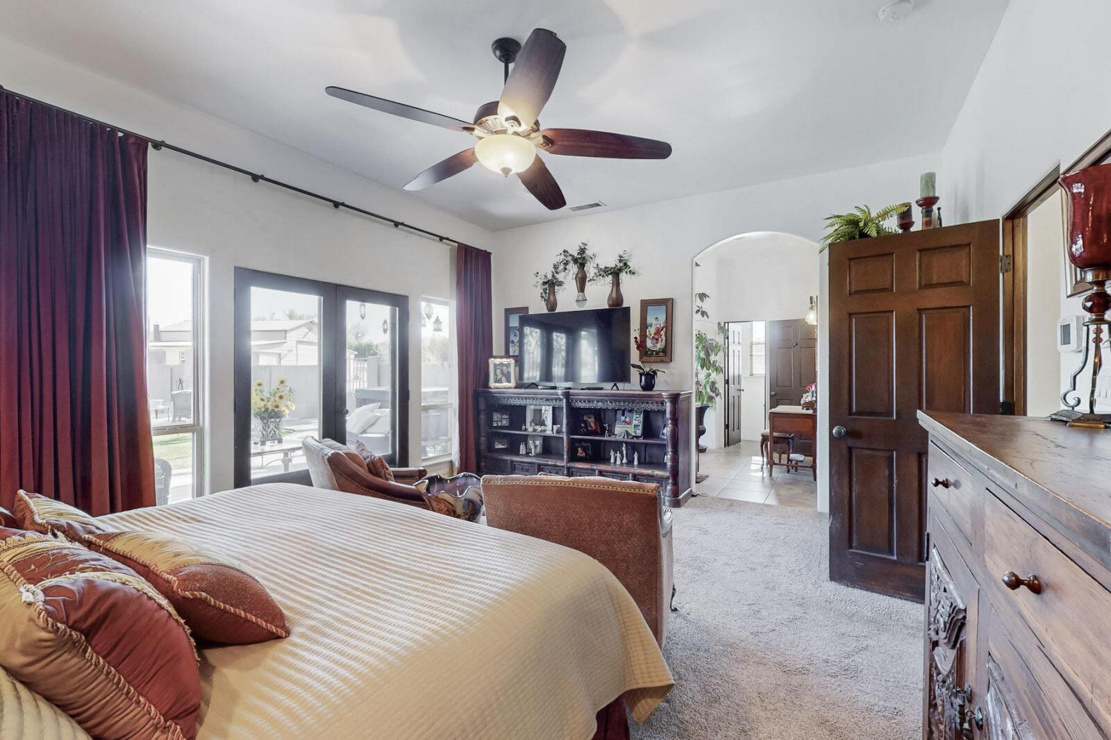 2609 Pajarito Meadows Road SW