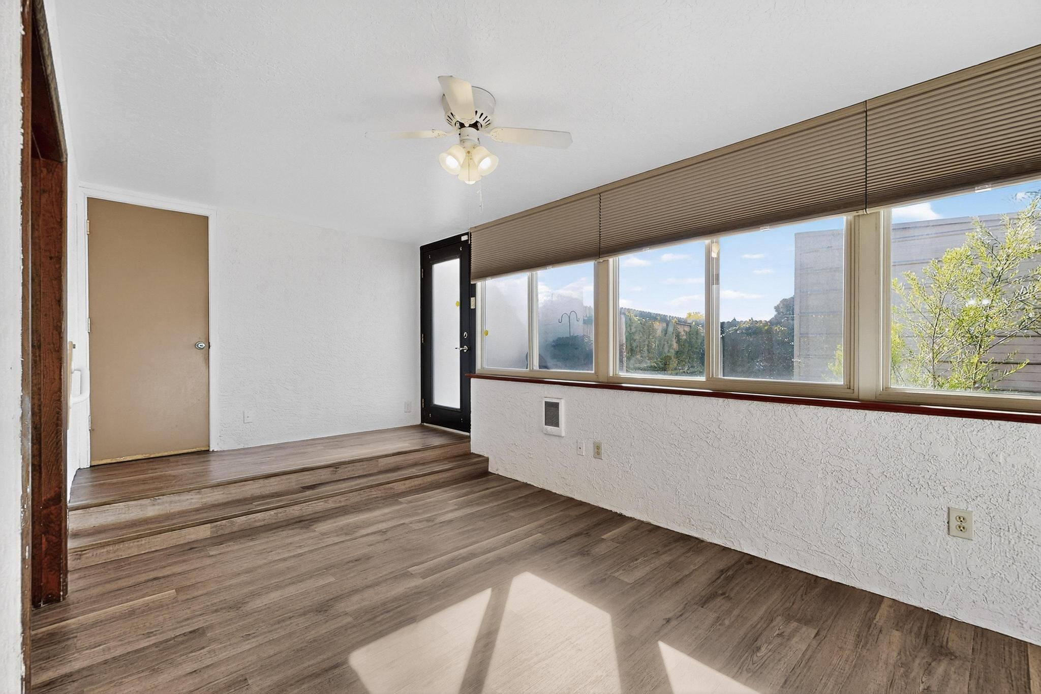 8320 Parrot Run Road NE