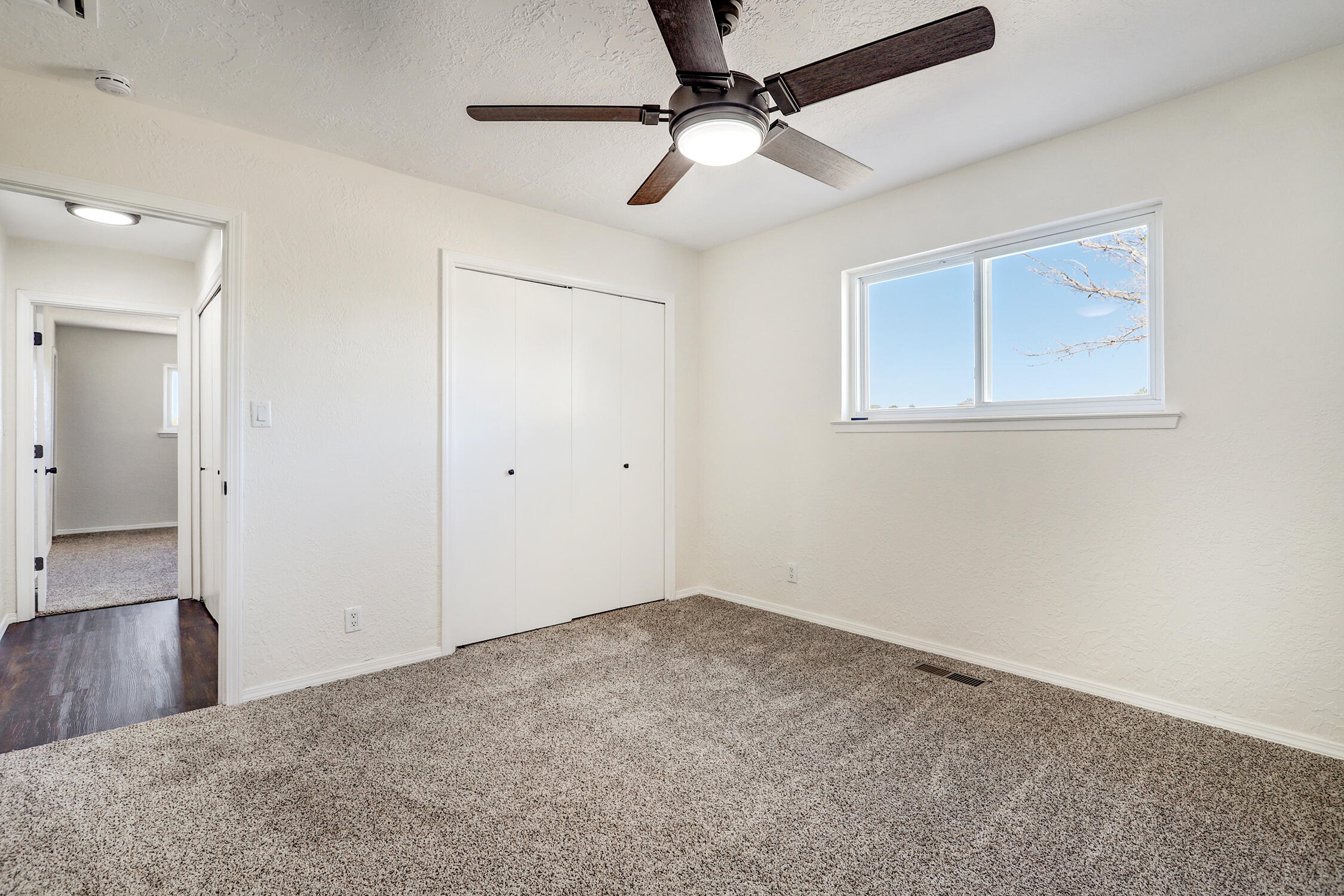 565 Lisbon Avenue SE