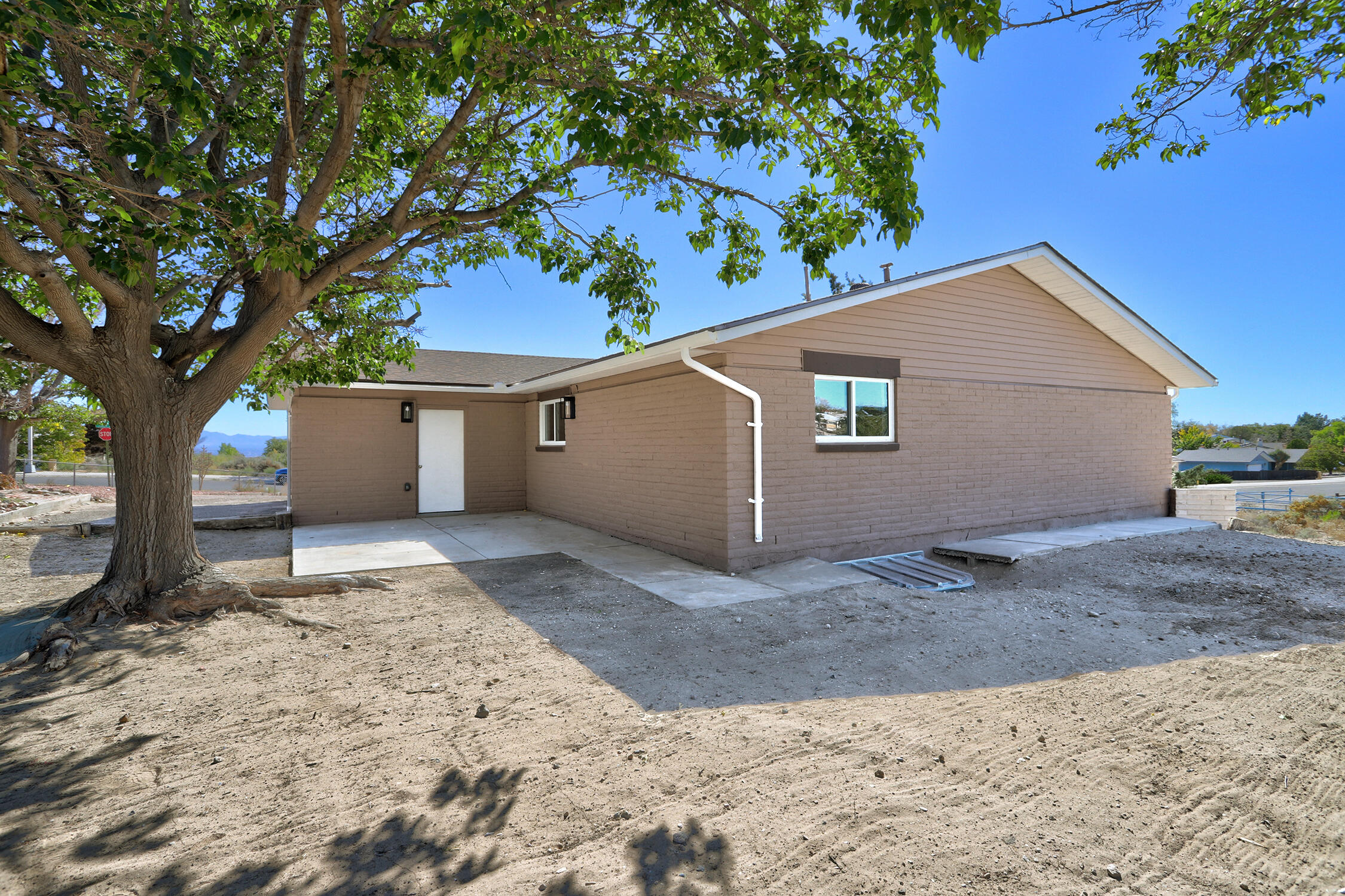 565 Lisbon Avenue SE