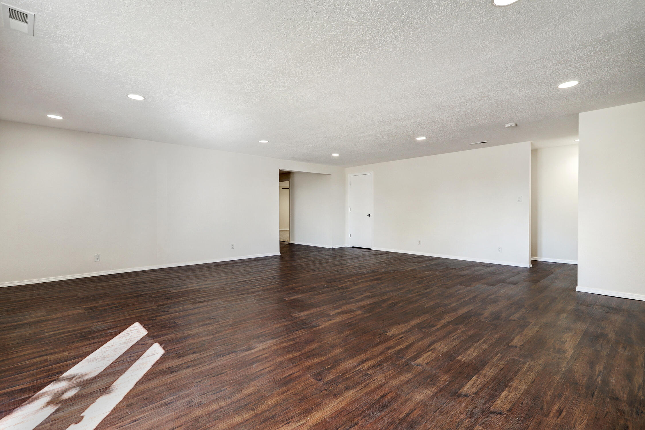 565 Lisbon Avenue SE