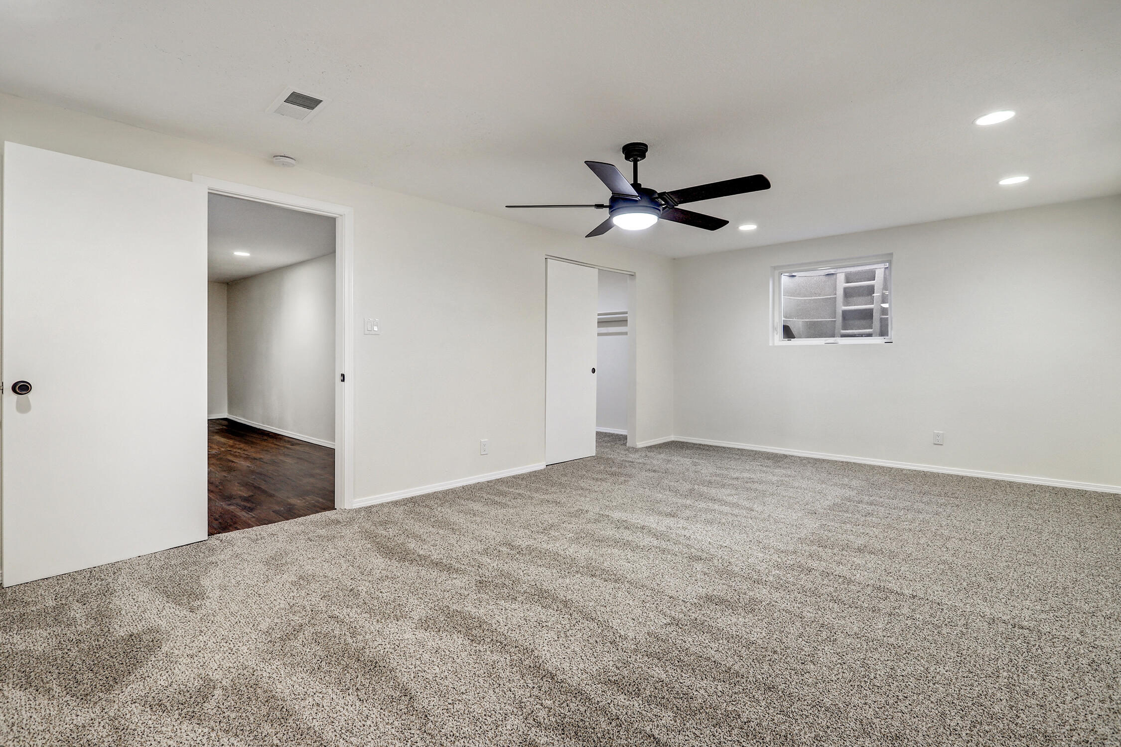 565 Lisbon Avenue SE