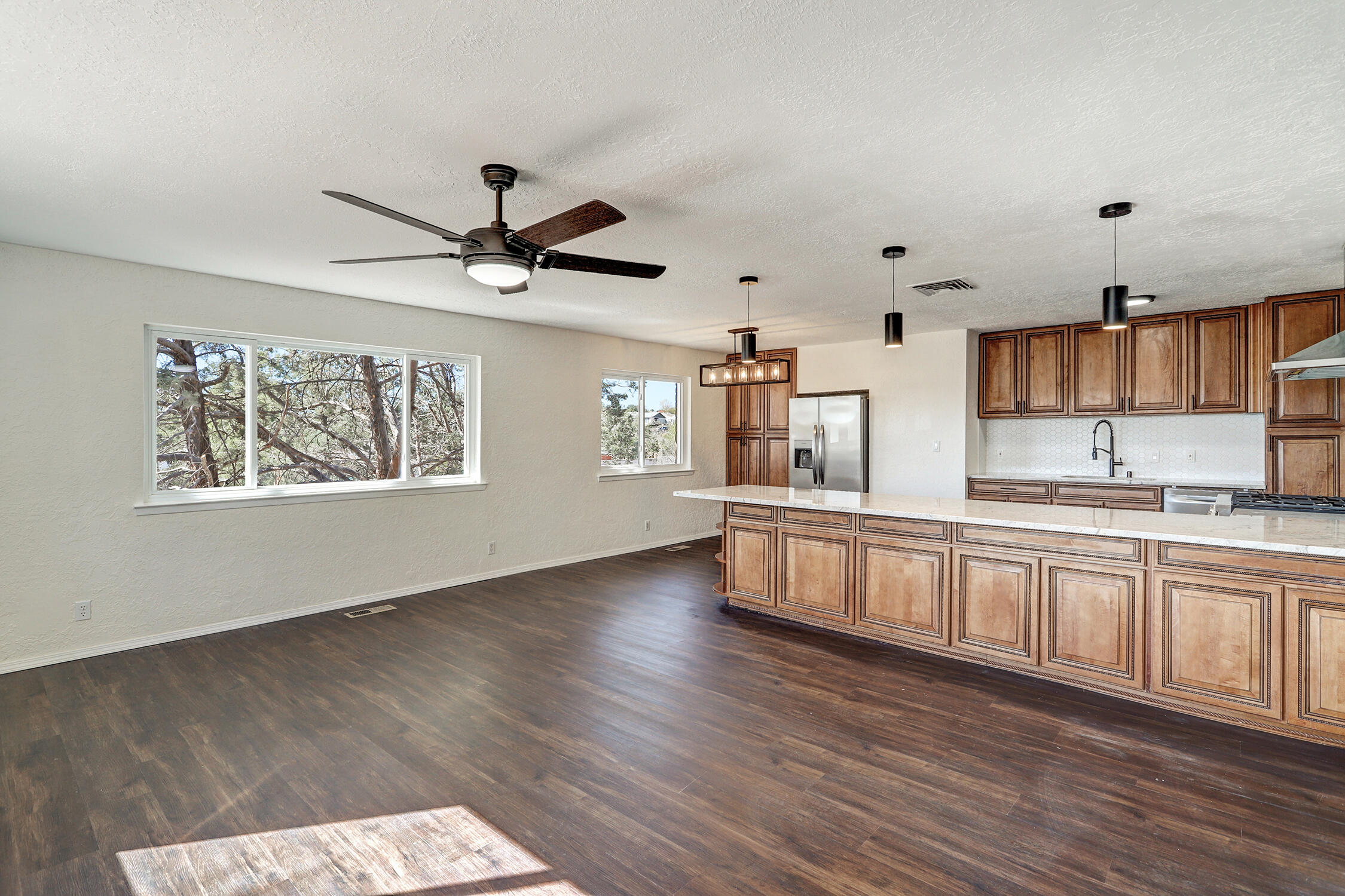 565 Lisbon Avenue SE