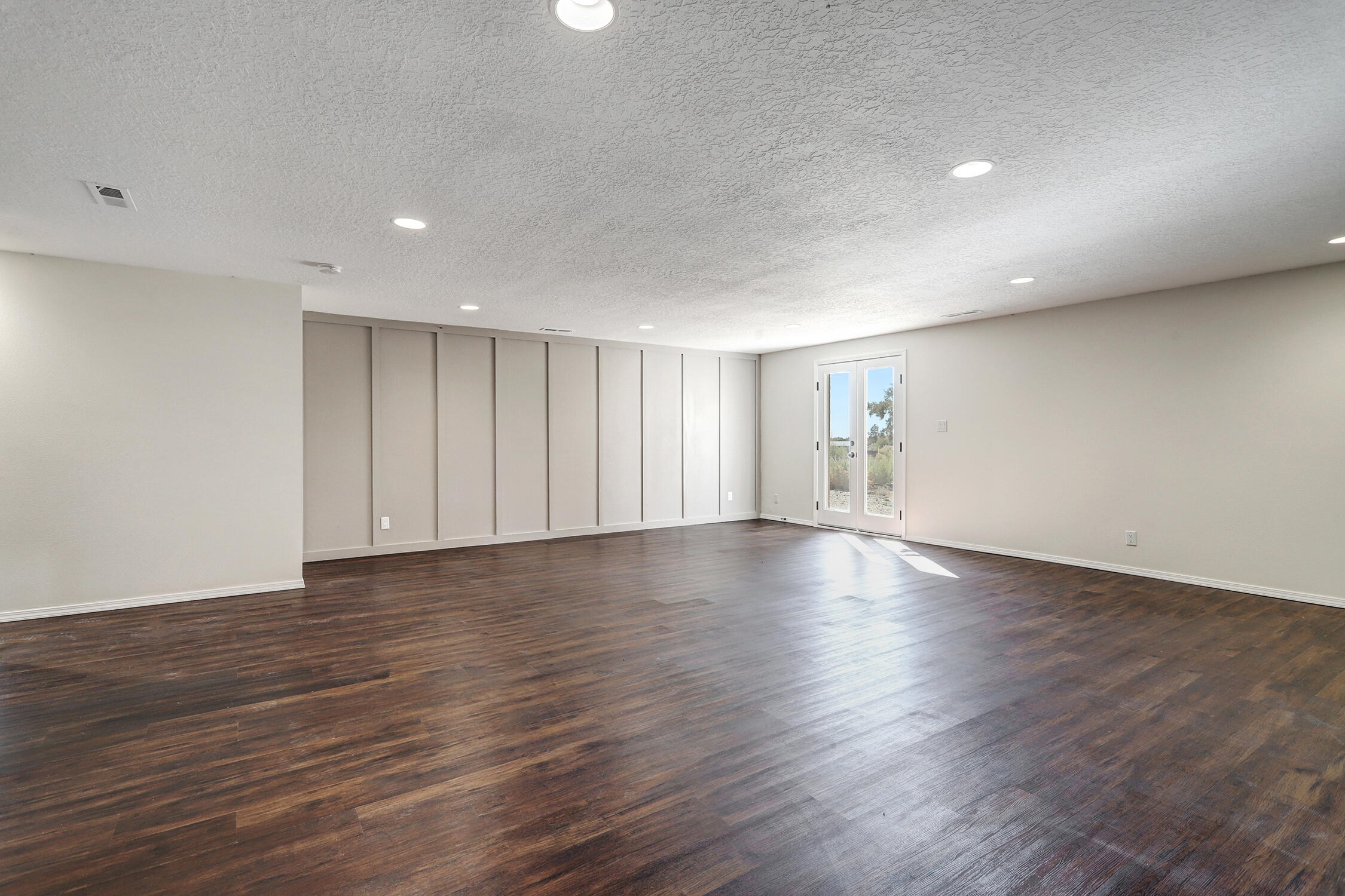 565 Lisbon Avenue SE