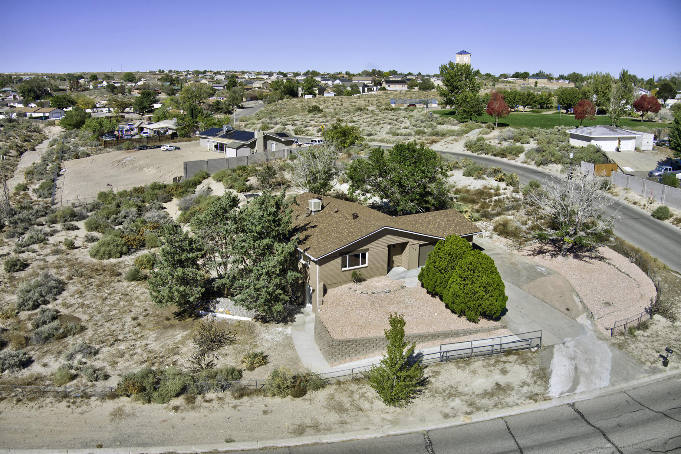 565 Lisbon Avenue SE