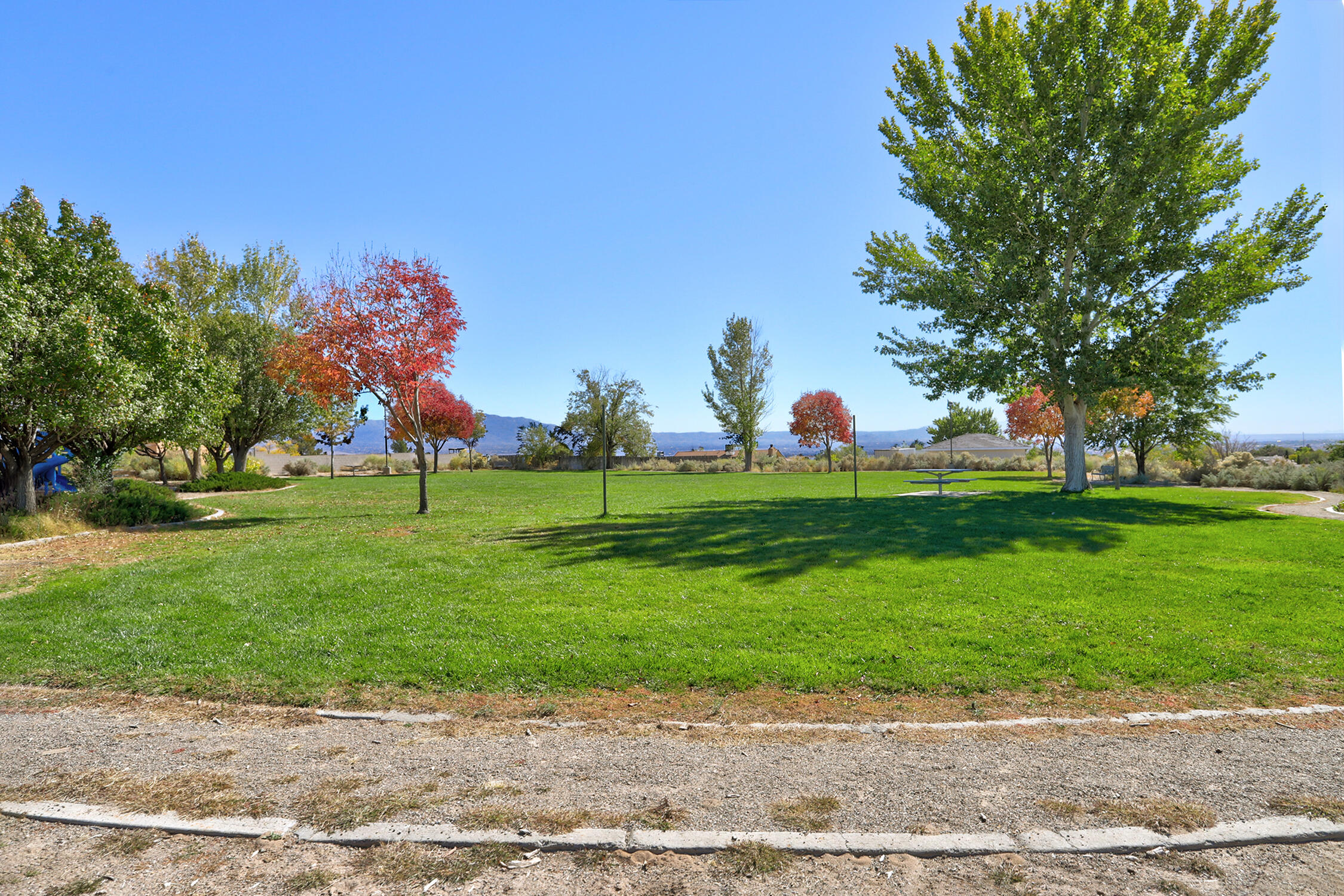 565 Lisbon Avenue SE