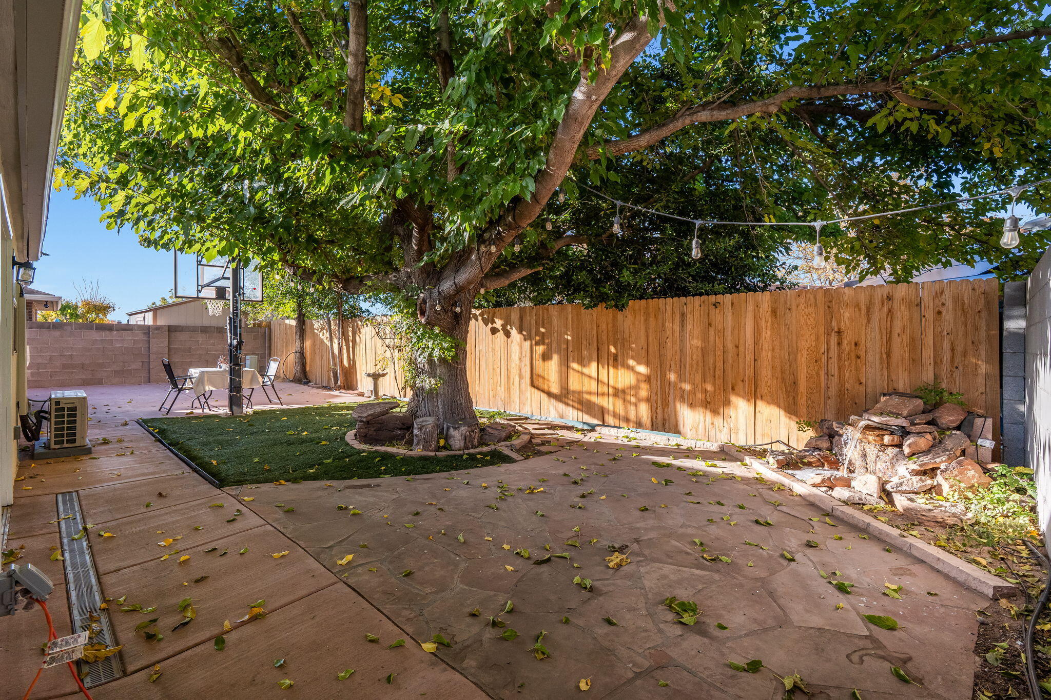 4615 Lobelia Road NW