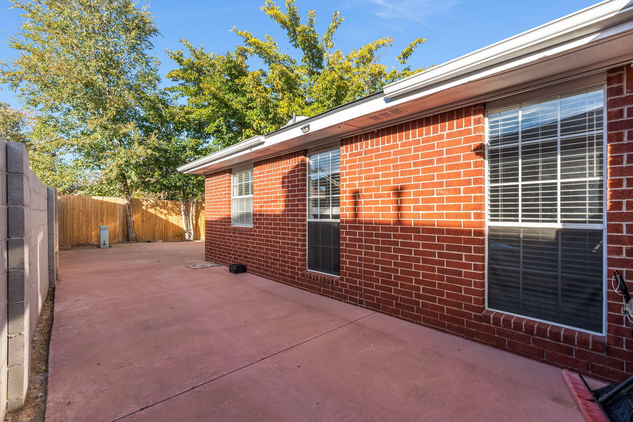 4615 Lobelia Road NW