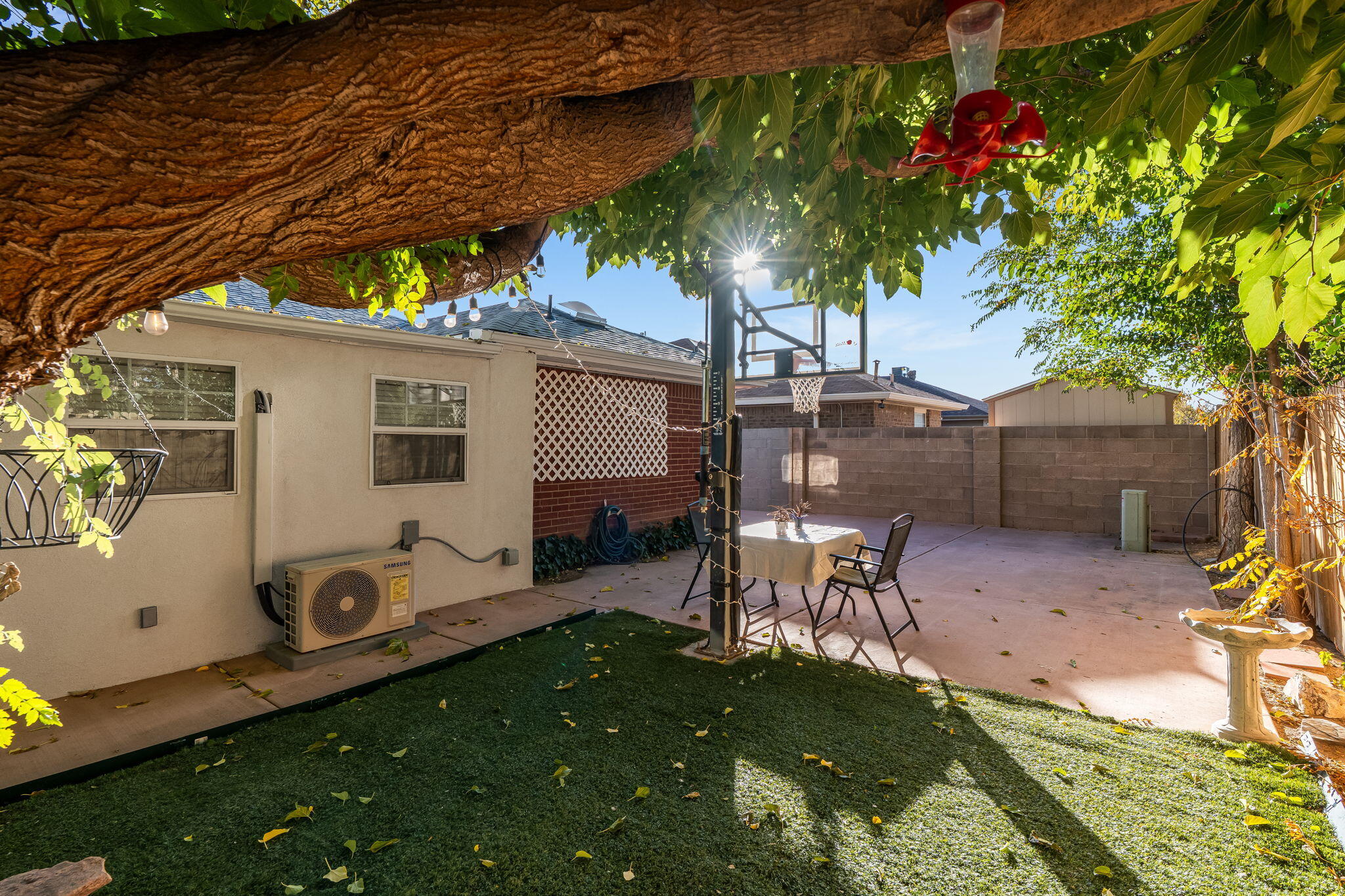 4615 Lobelia Road NW