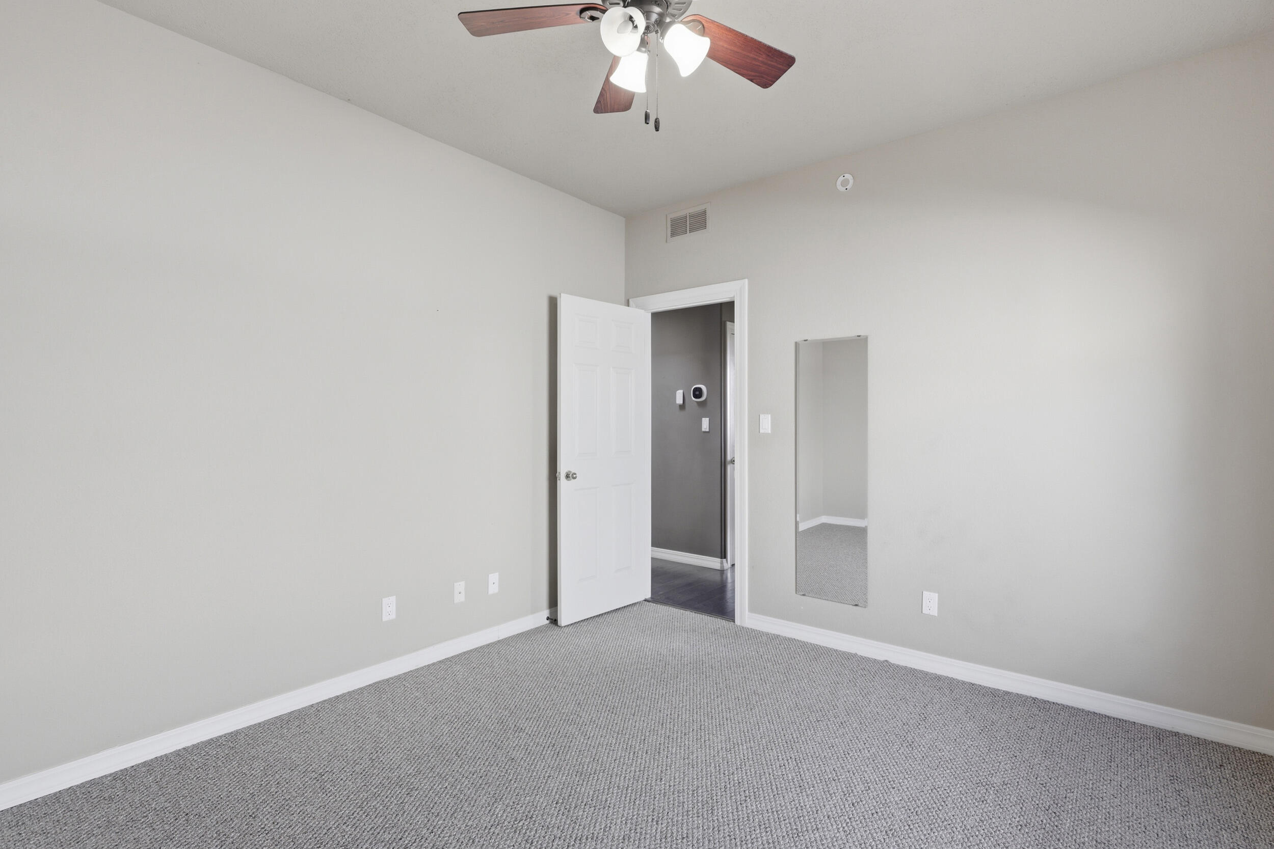 7739 Cedar Canyon Road NE