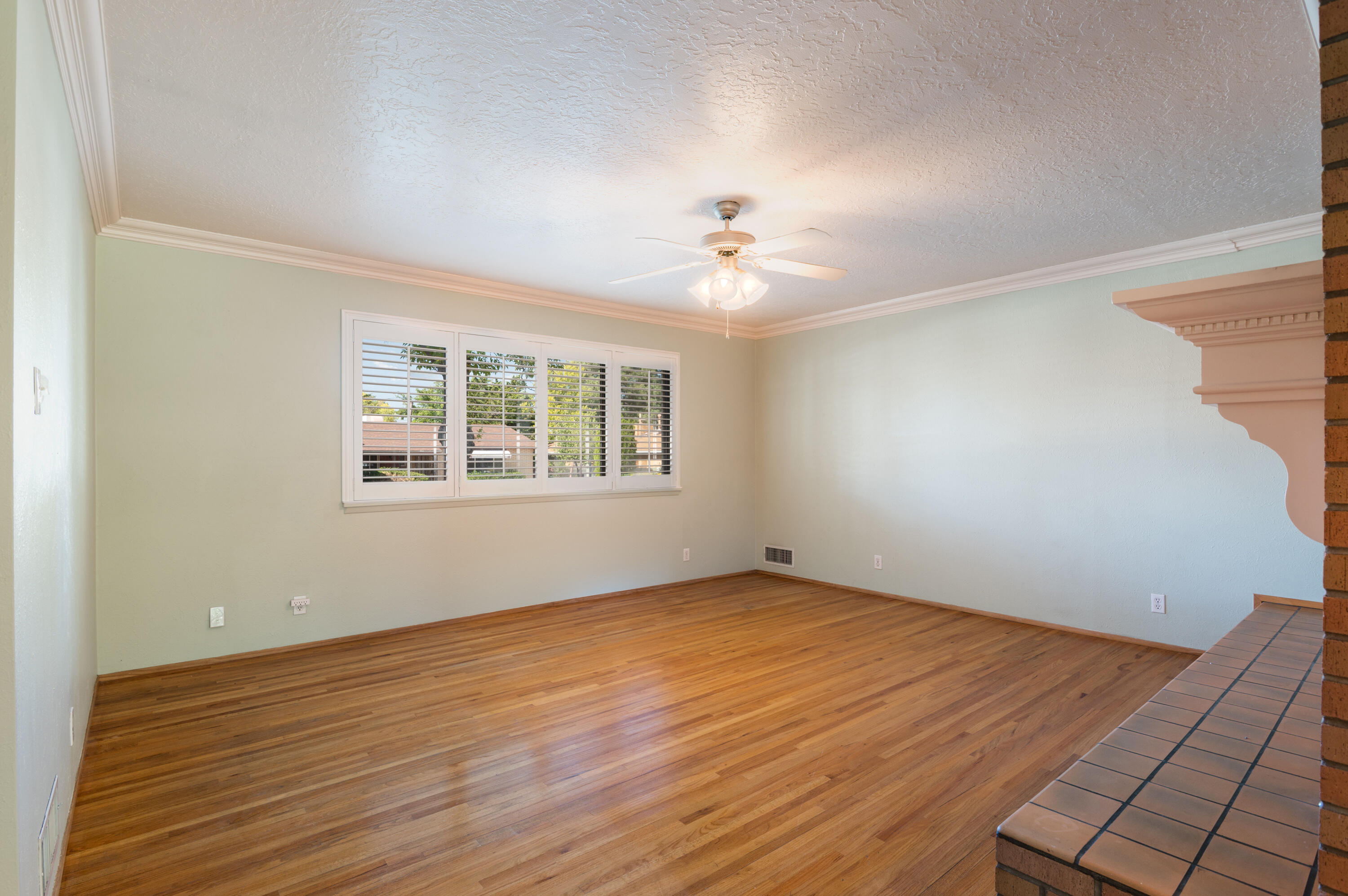 2912 MESILLA Street NE