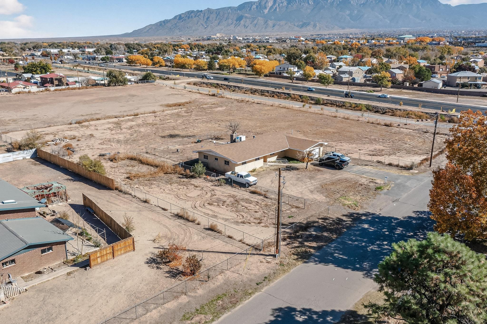 221 Homeland Road NW