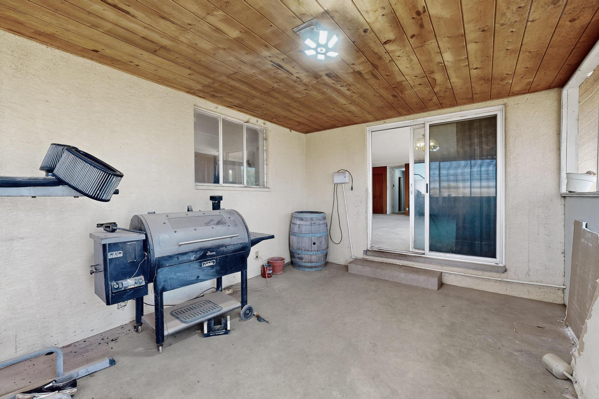 221 Homeland Road NW