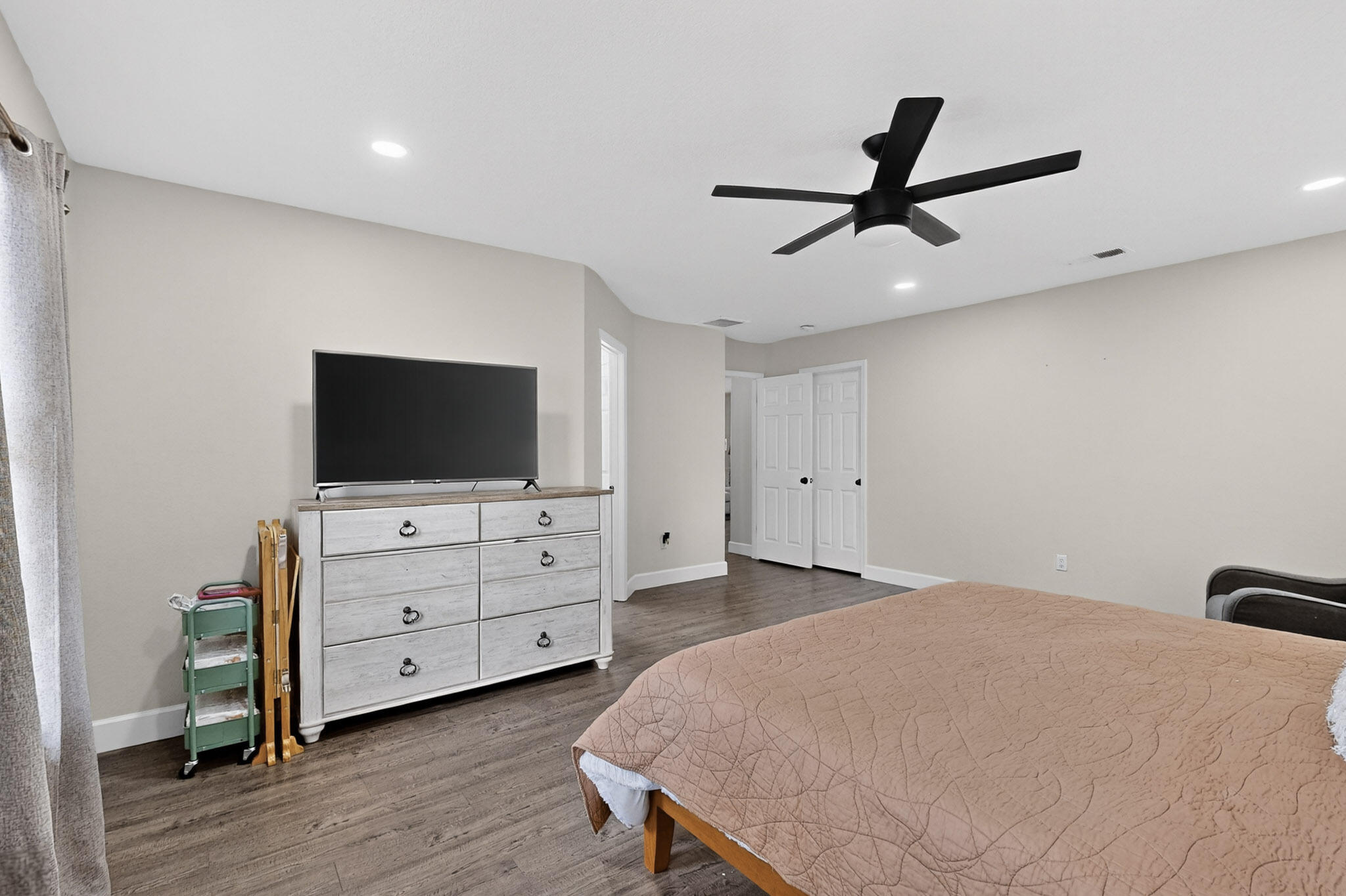 5348 River Ridge Avenue NW