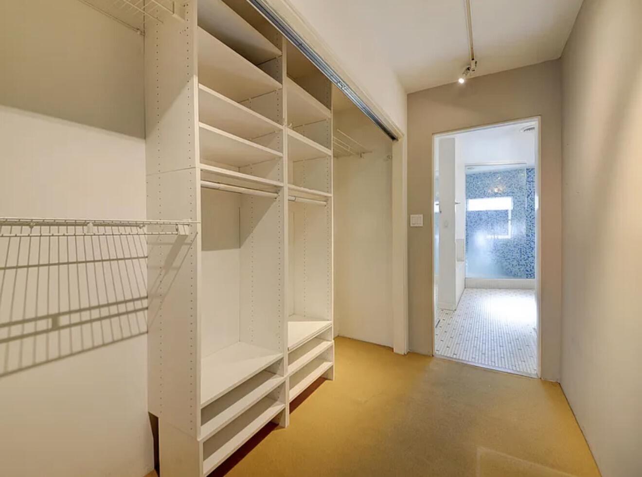 2920 Santa Clara Avenue SE