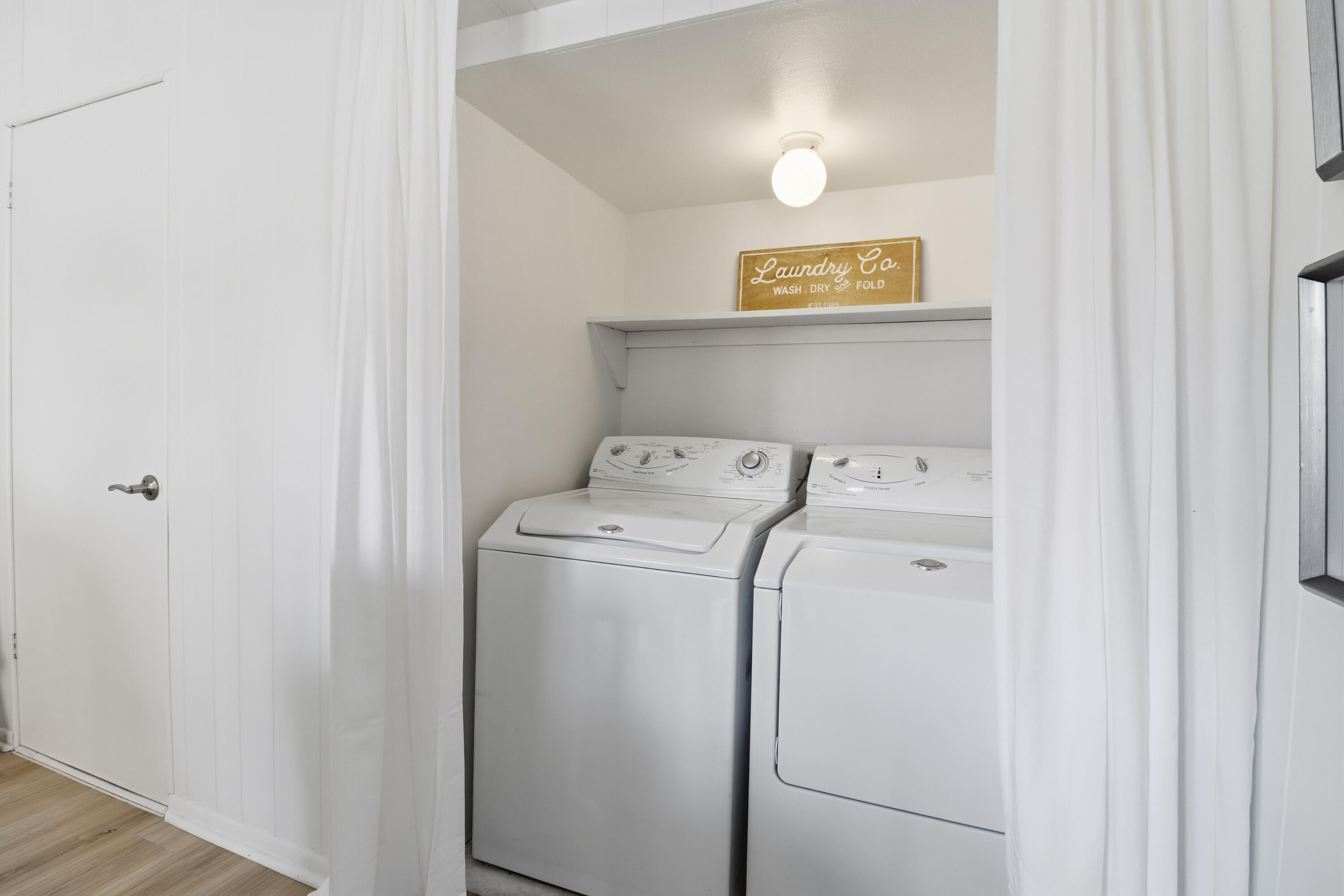 1320 Stanford Drive NE