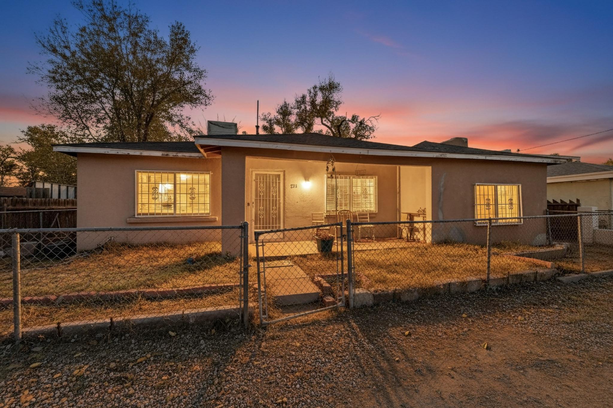 821 WHITING Road SW