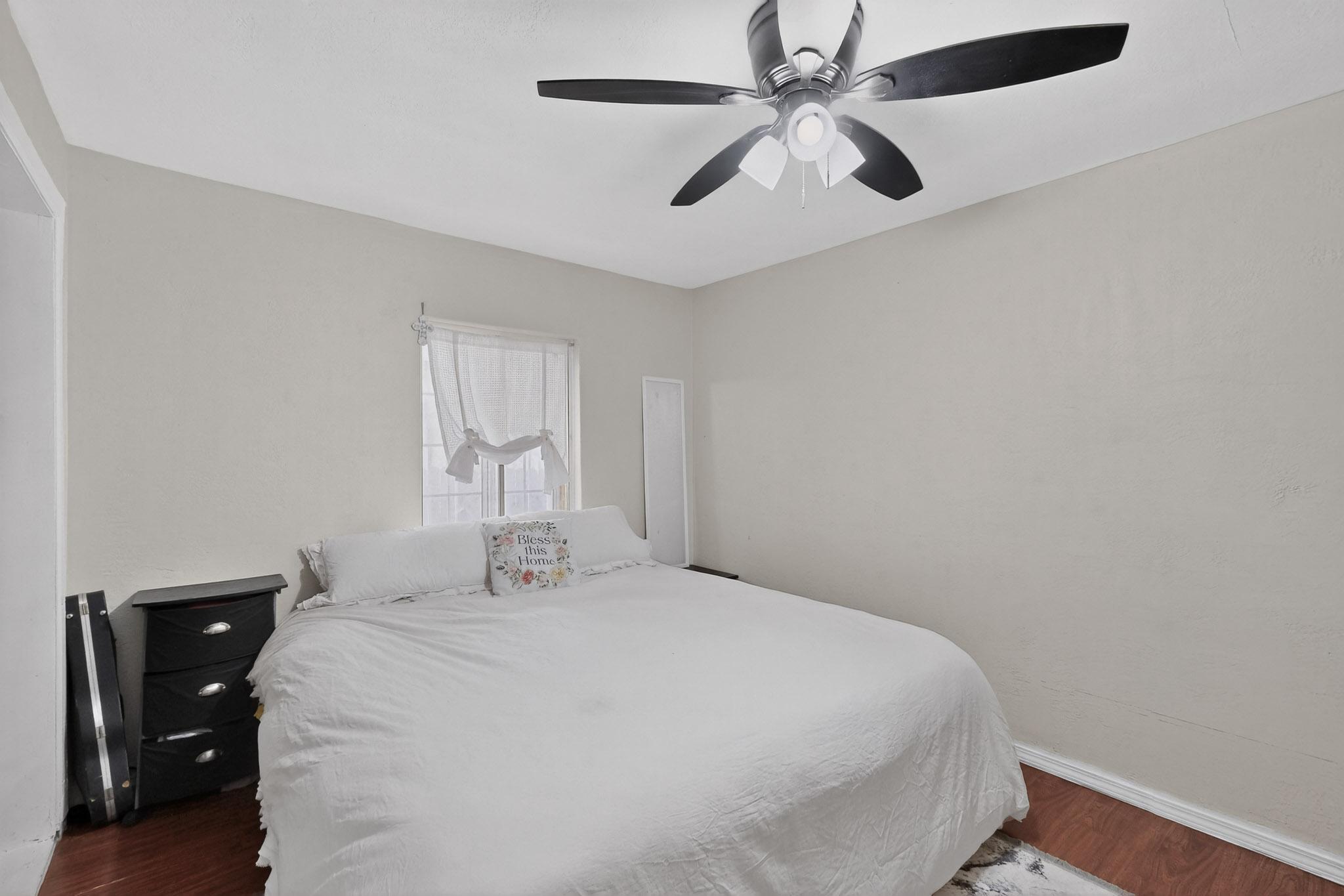821 WHITING Road SW