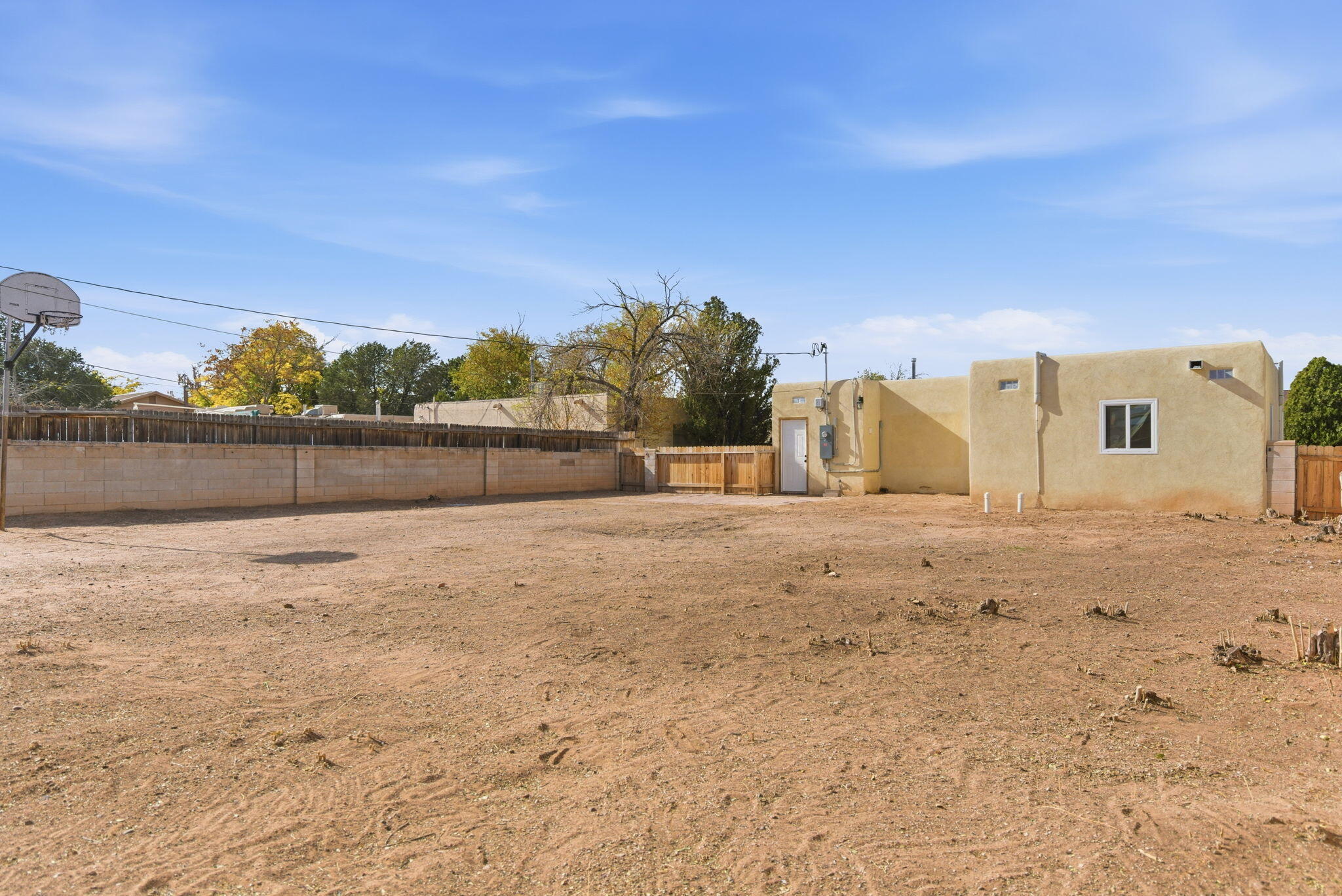 2938 Washington Street NE