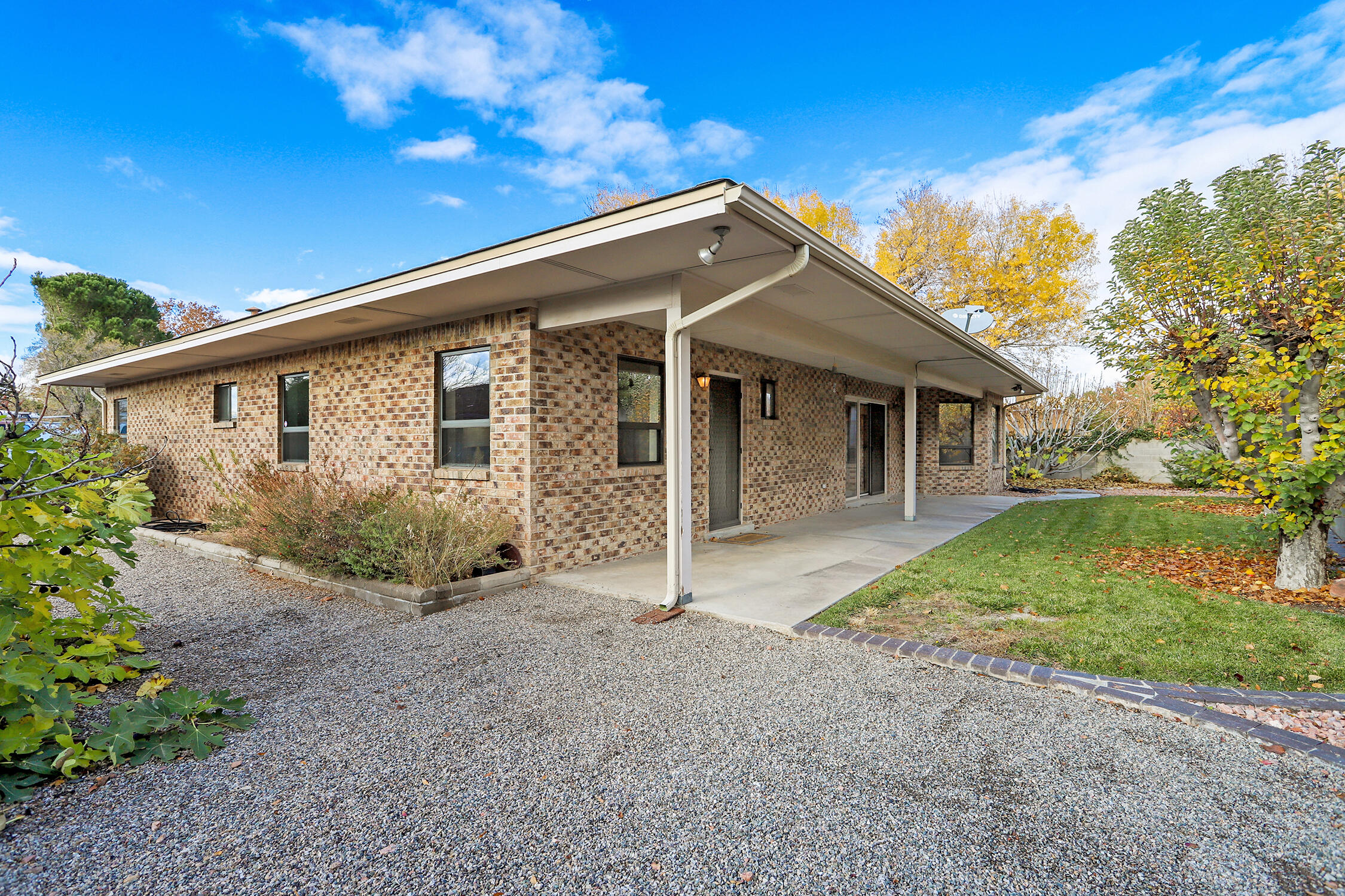 6932 Brandywine Loop NE