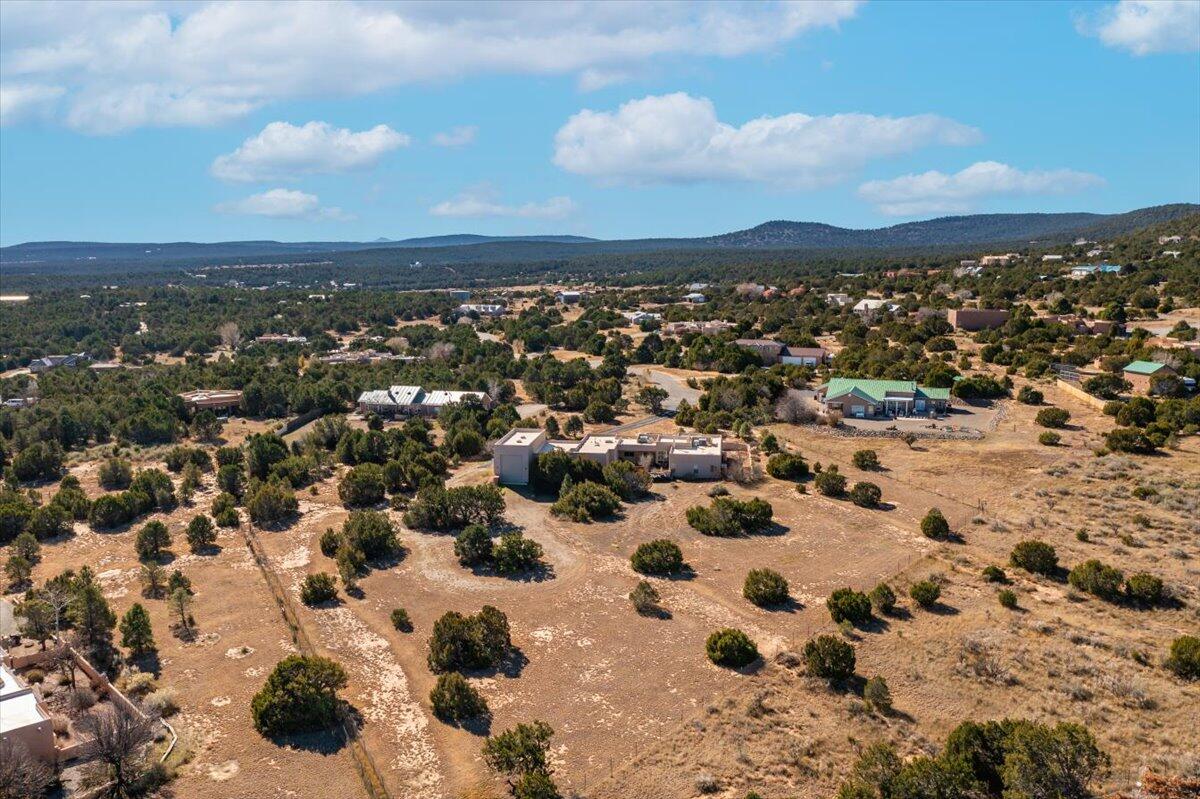 26 Lauren Taylor Court