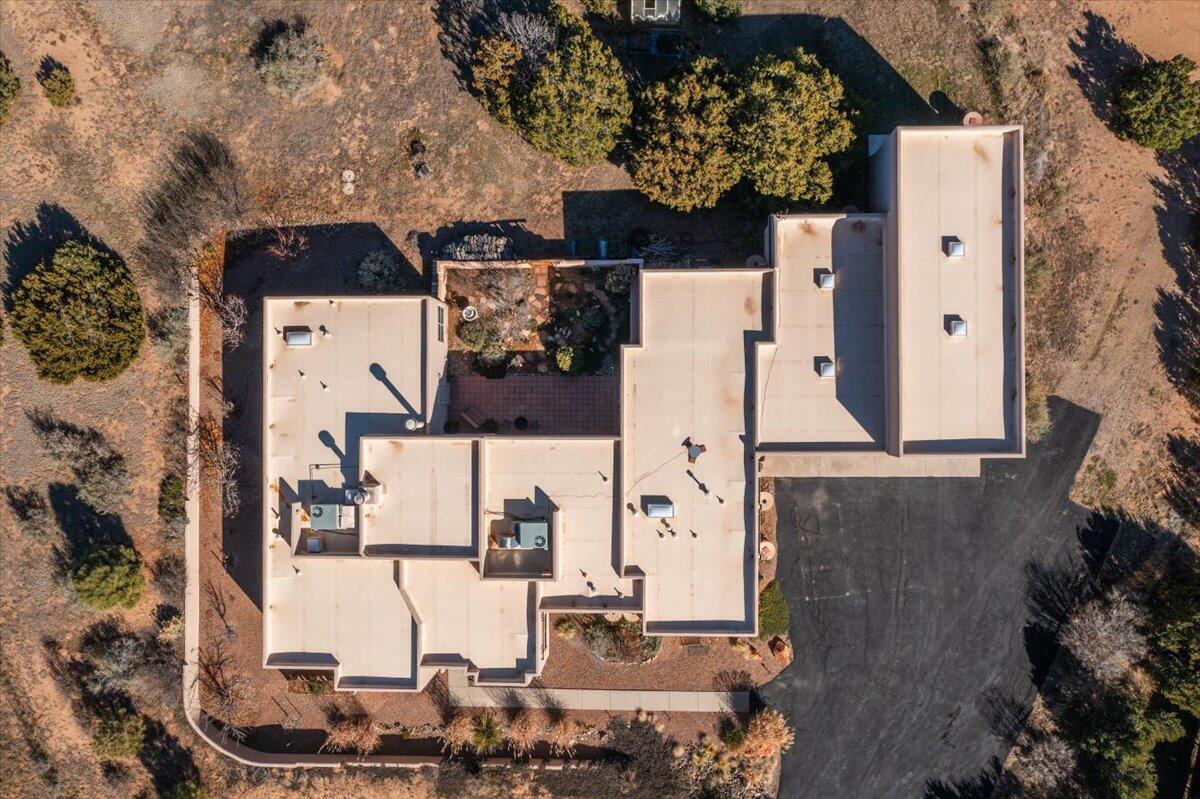 26 Lauren Taylor Court