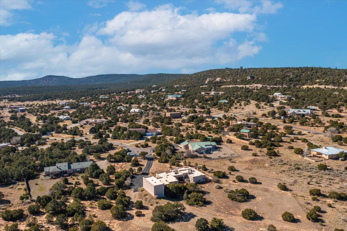 26 Lauren Taylor Court