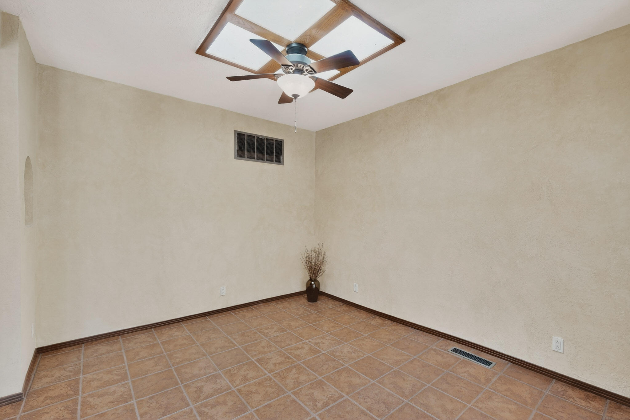 6400 Guadalupe Place NW