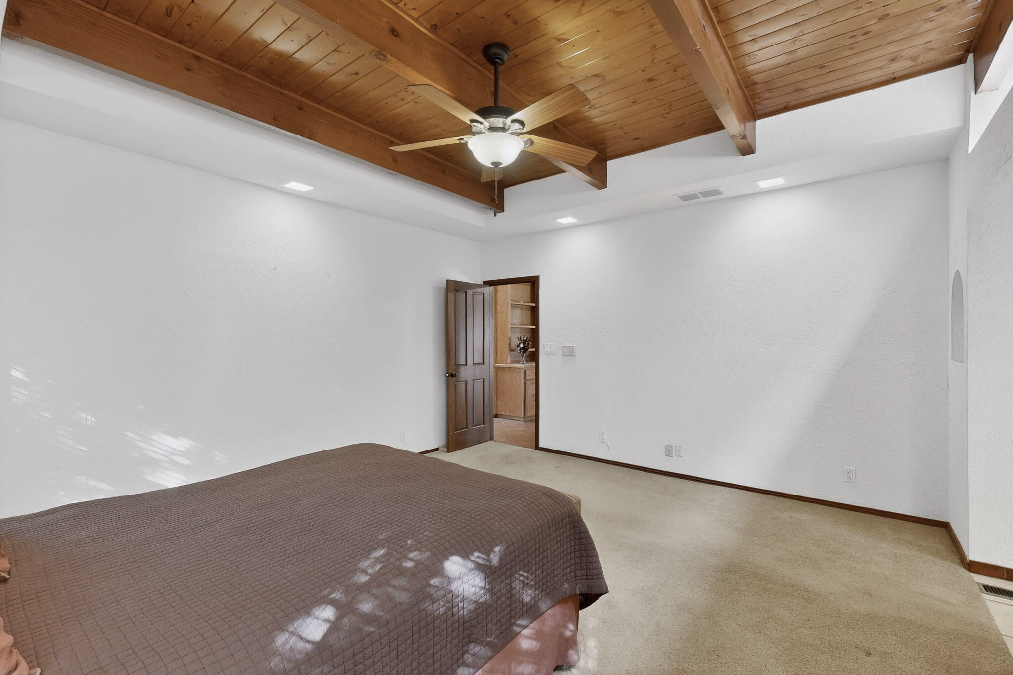 6400 Guadalupe Place NW