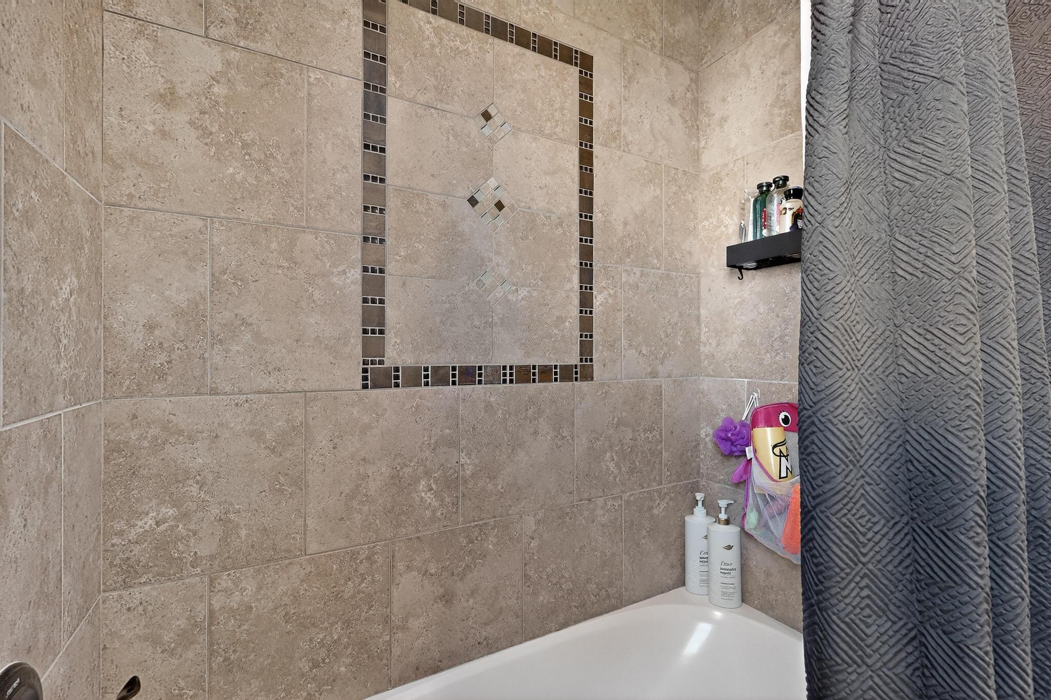 7201 Hapsburg Road NE