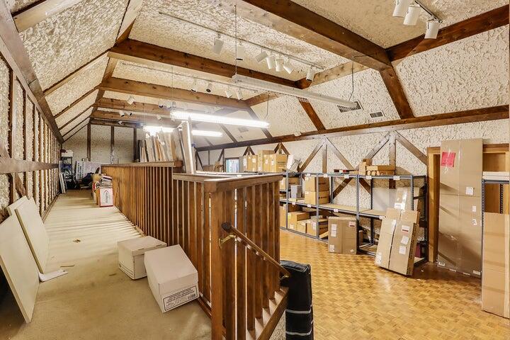 2200 Eubank Boulevard NE