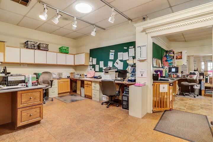 2200 Eubank Boulevard NE