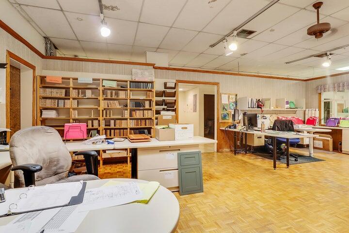 2200 Eubank Boulevard NE