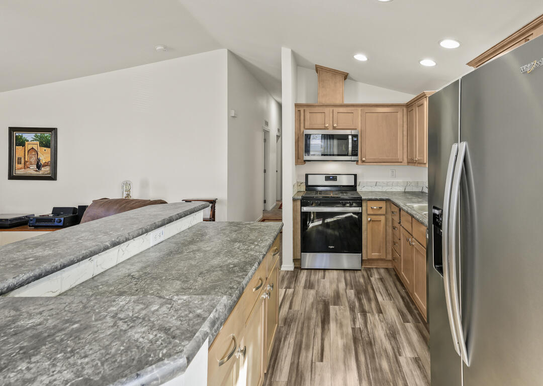 366 Antelope Circle SE