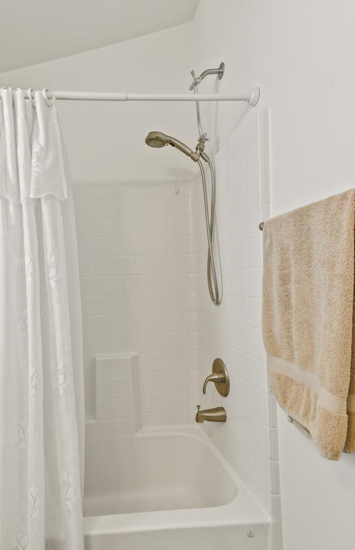 366 Antelope Circle SE