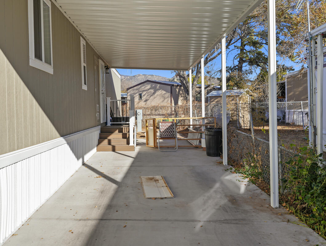 366 Antelope Circle SE