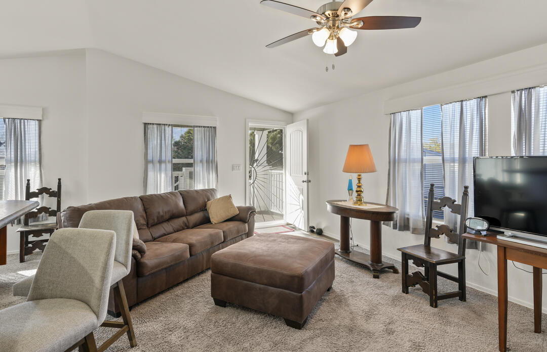 366 Antelope Circle SE