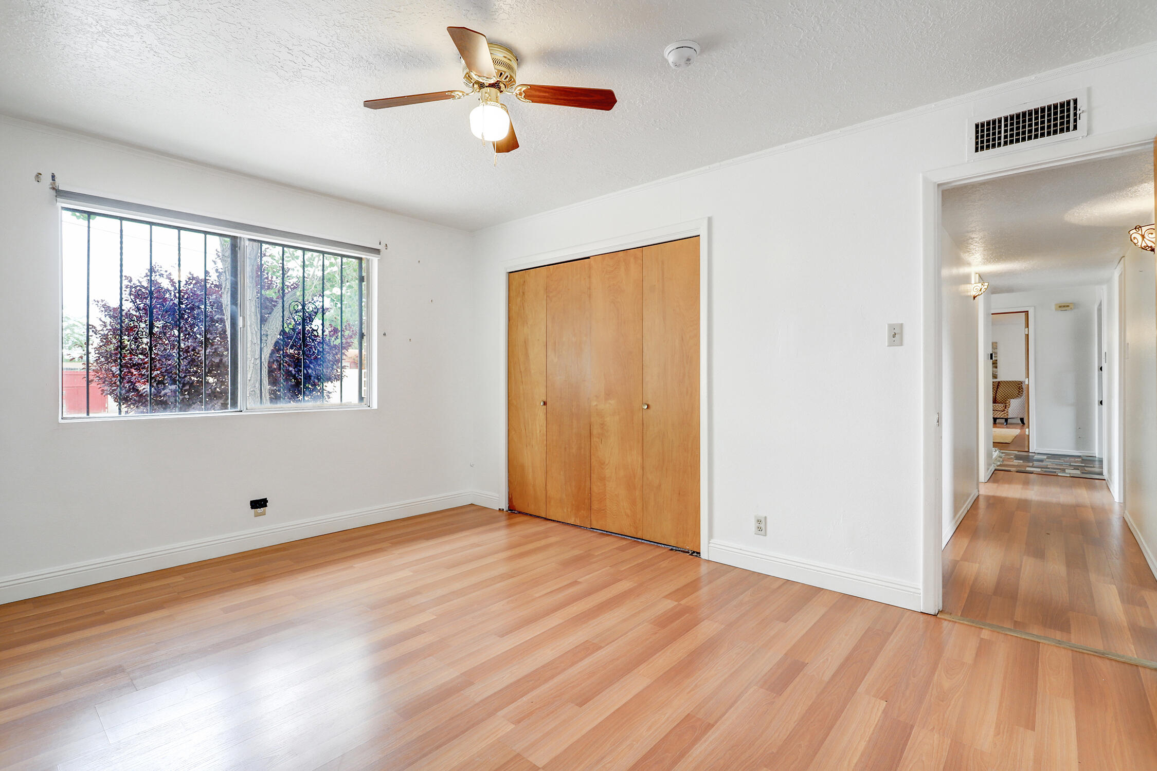 2908 10th Street NW