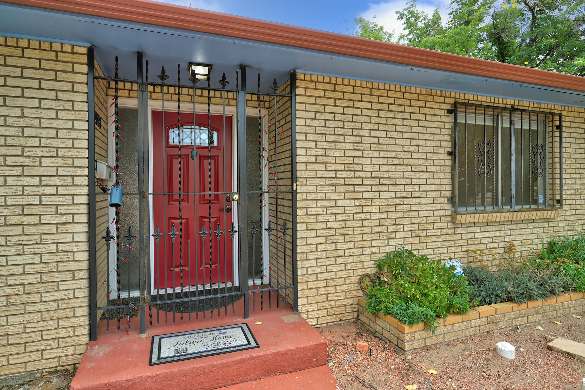 2908 10th Street NW