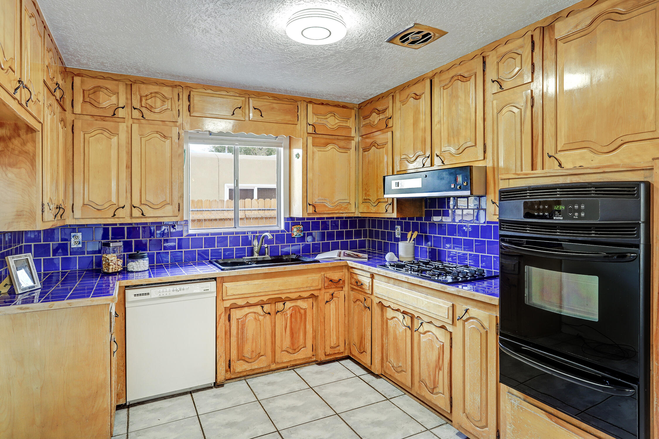 2908 10th Street NW
