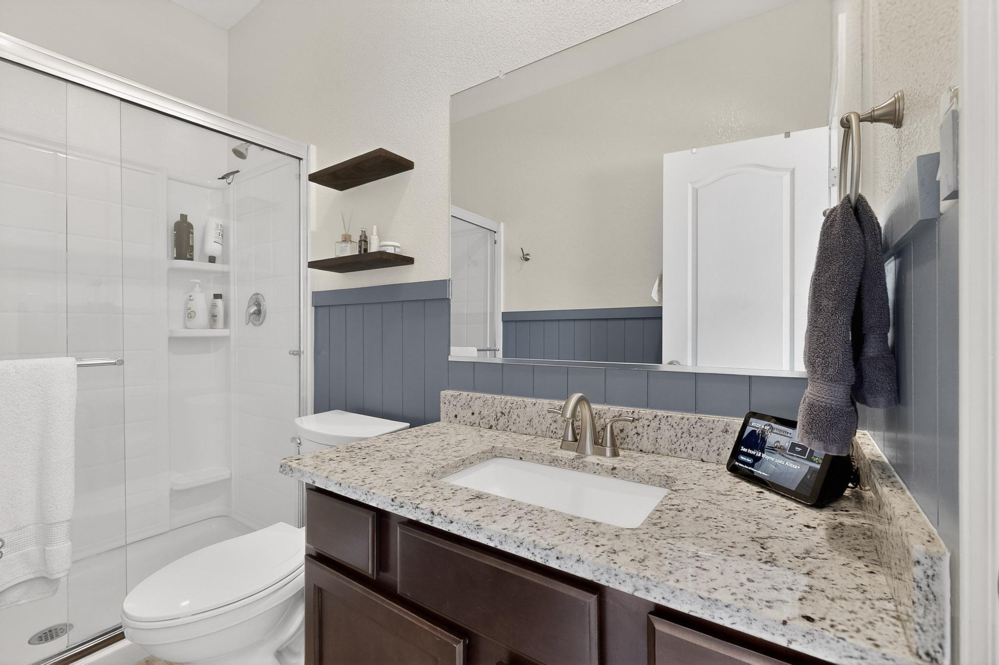 3421 Oregon Trail Road NE