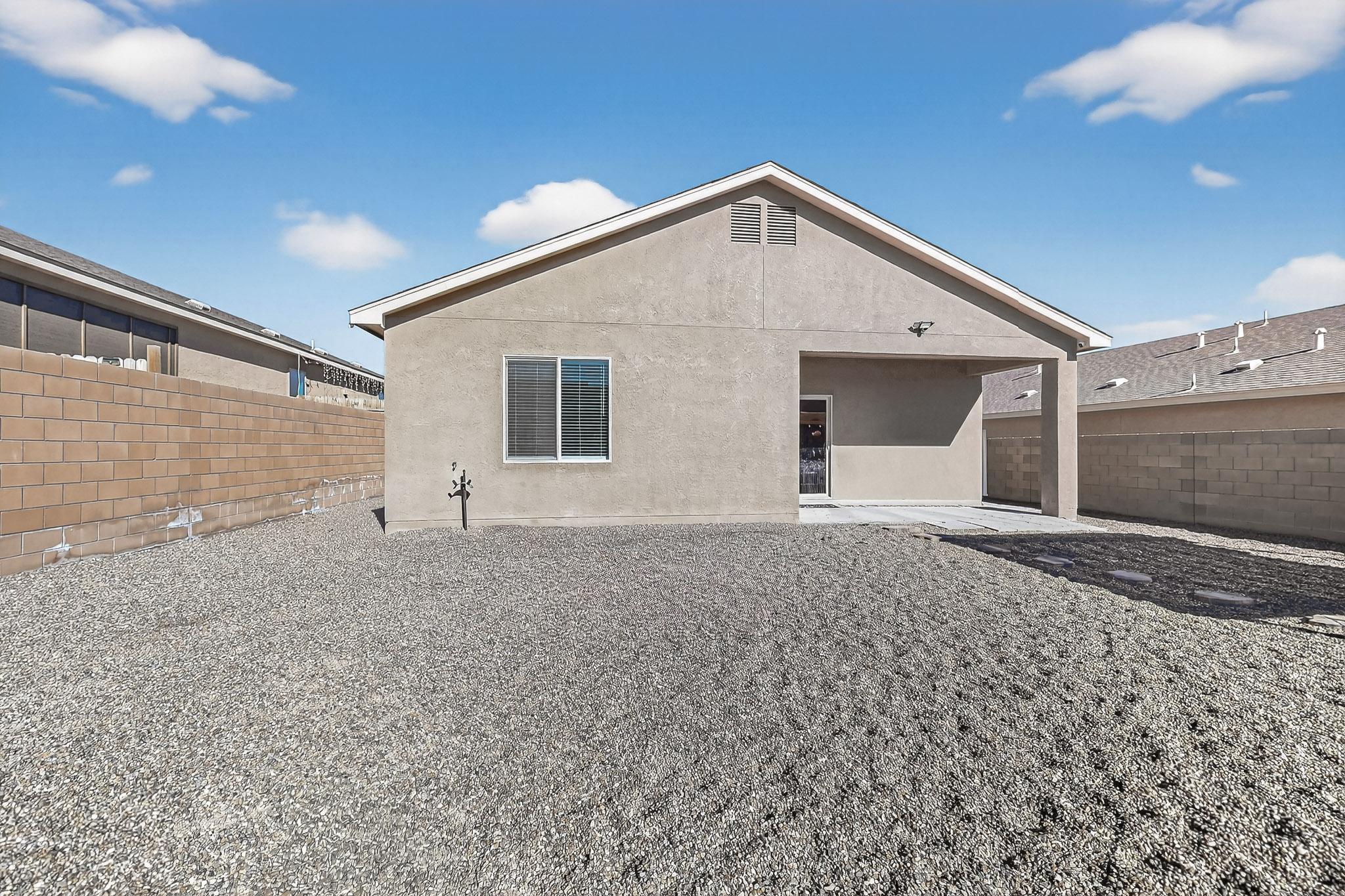 3421 Oregon Trail Road NE